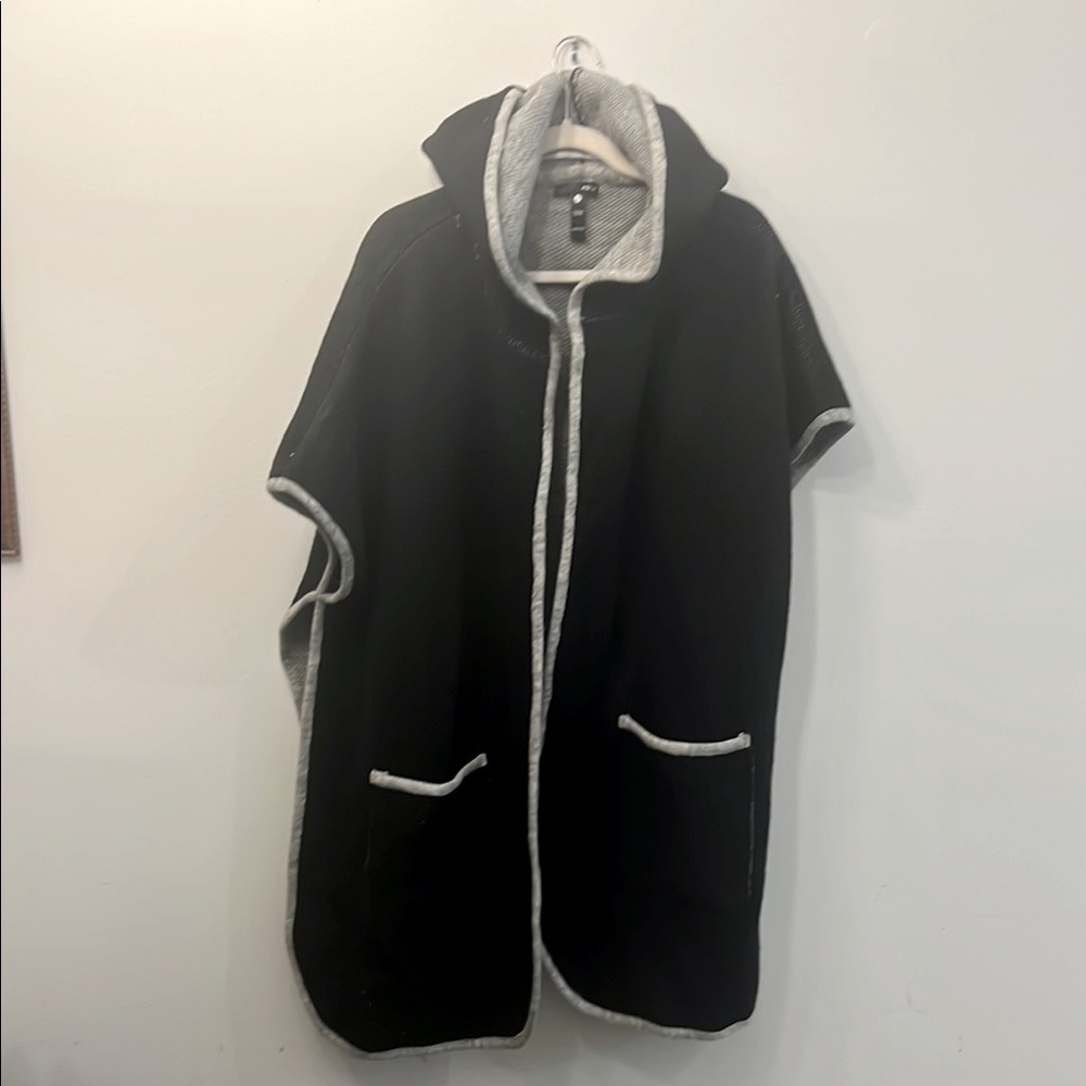 AQUA - Black Hooded Cape with Gray Trim women (one side fit all)